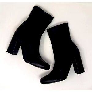 Uterque Black Stretch Ankle Boots Butter Soft 38